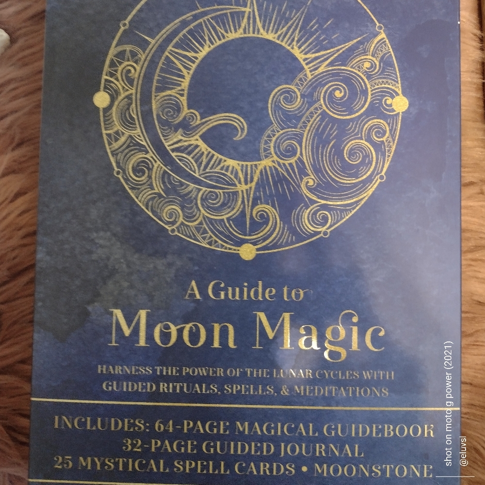 A Guide to Moon Magic - Picture 4 of 16